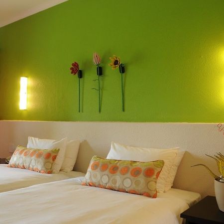 Protea Hotel Winkler Witrivier Buitenkant foto