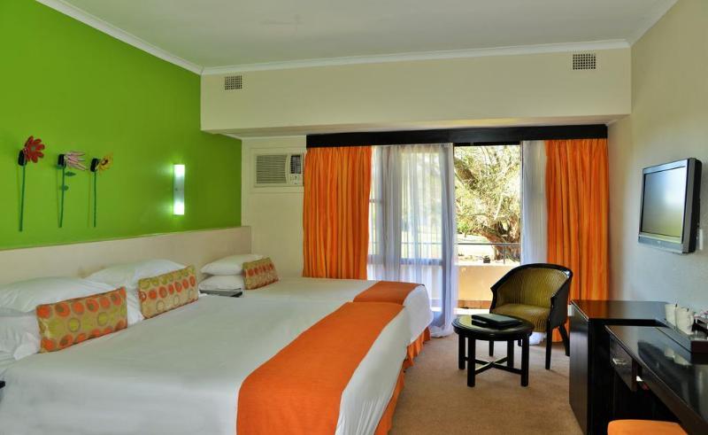 Protea Hotel Winkler Witrivier Buitenkant foto
