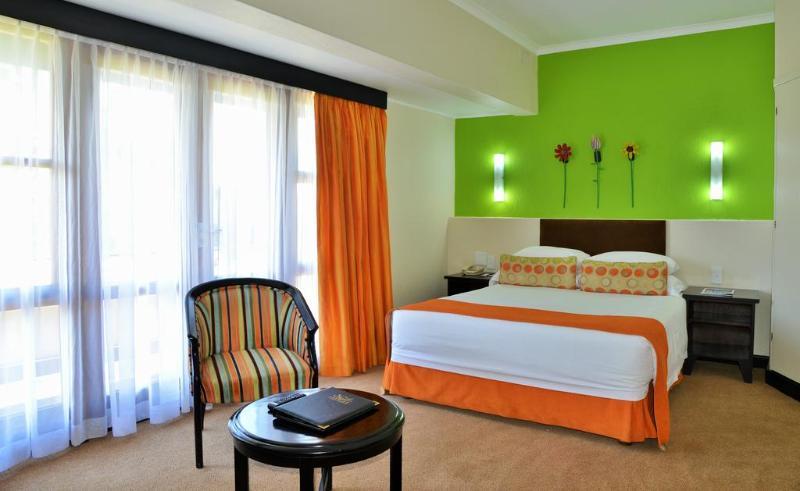 Protea Hotel Winkler Witrivier Buitenkant foto